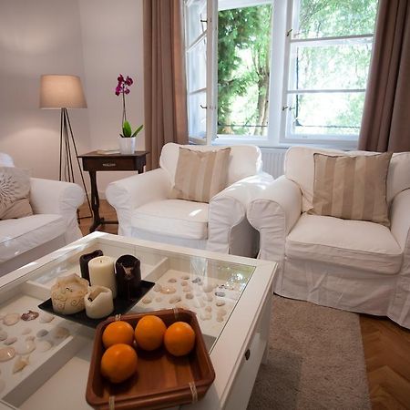 Business Appartements "Villa Muenz" PUY 외부 사진